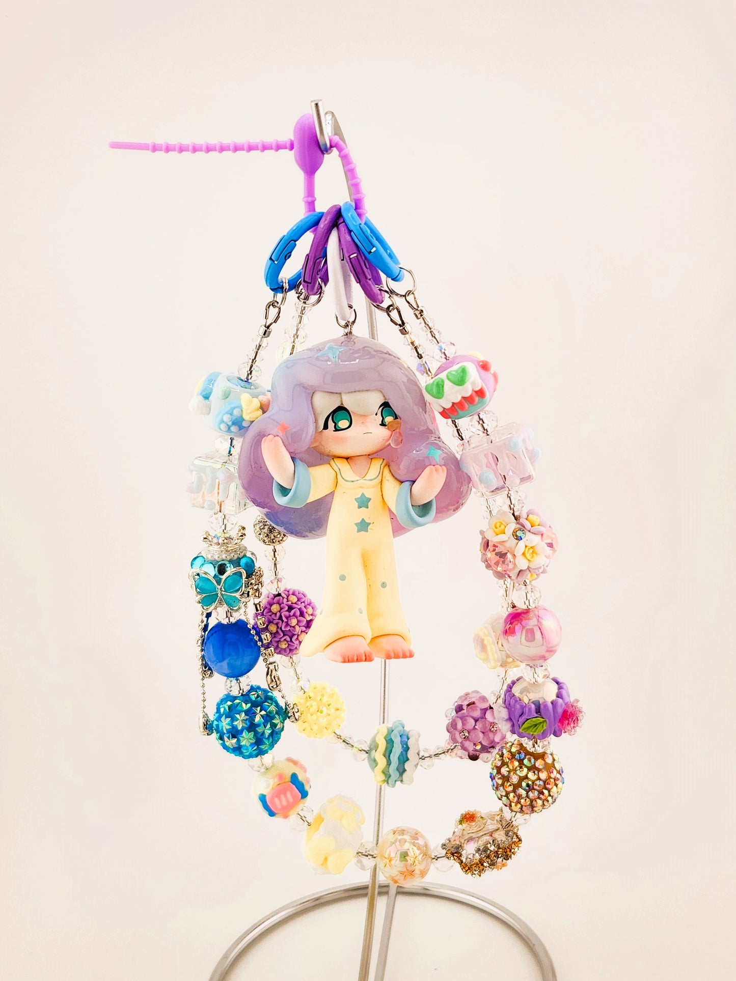 Azura Premium Chain w/ Figurine
